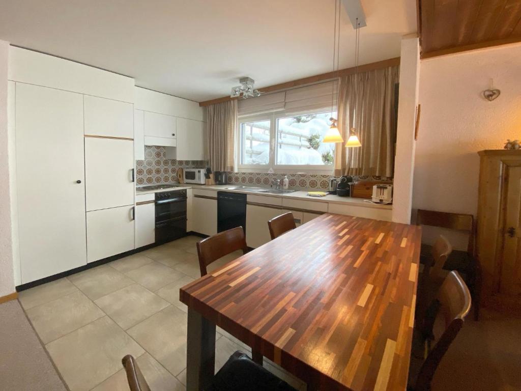 Apartment Triangel D Sieben room 6